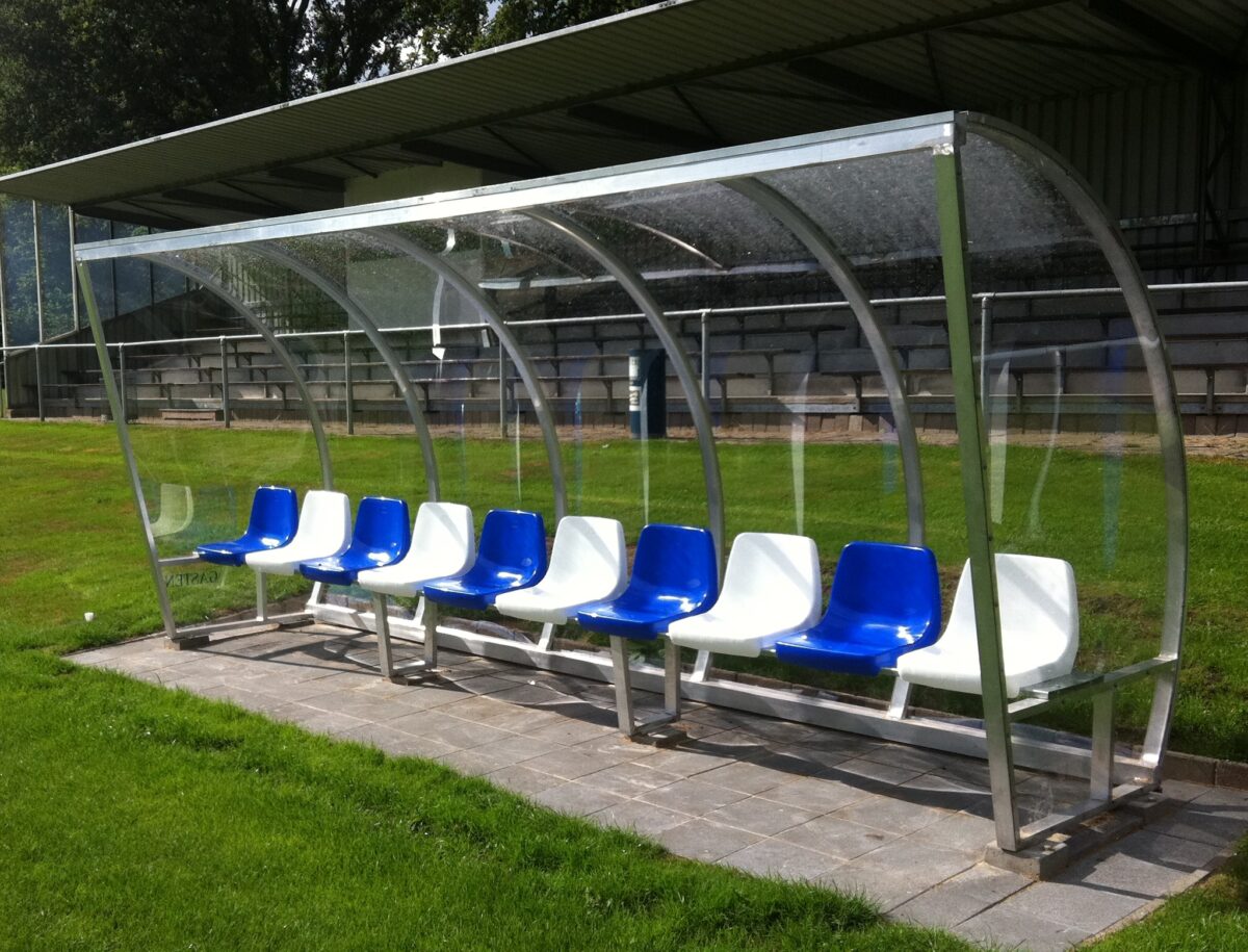 Dugouts kopen voor voetbal en sportclubs 1 dugouts model DO150 1